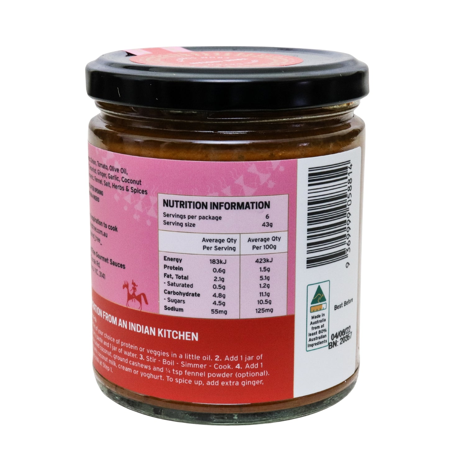 Mild & creamy Korma curry paste with coconut and aromatic spices.